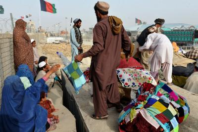 इराणने हजारो अफगाण निर्वासितांना परत पाठवले