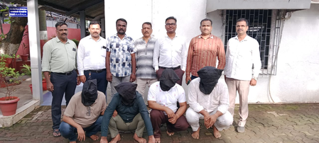 खऱ्या नोटांच्या बदल्यात तीनपट नकली नोटांचा पर्दाफाश