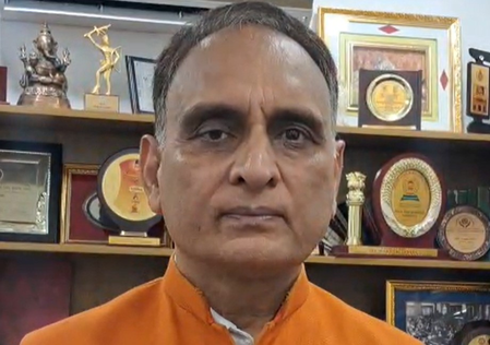 जिन्ना आणि माउंटबेटन समोर काँग्रेसने आत्मसमर्पण केले