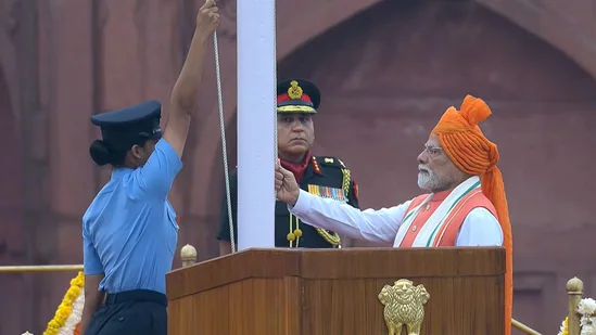 मिशन सुदर्शन चक्र; पुढील १० वर्षात उभारणार भारताचे ‘आयरन डोम’