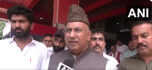 “ऑपरेशन सिंदूरवर प्रश्न म्हणजे पाकिस्तानला ऑक्सिजन देण्यासारखे”