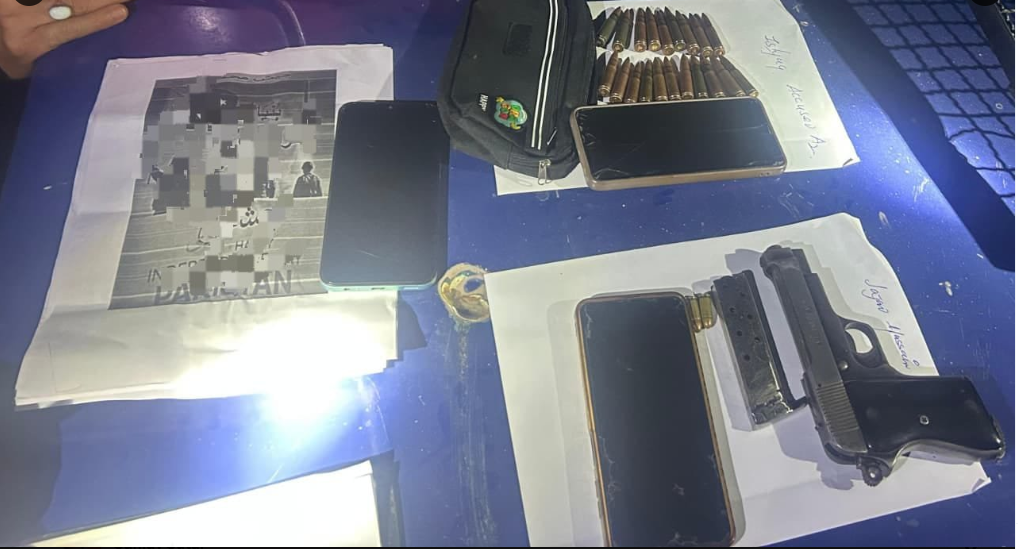 जम्मू आणि काश्मीर: हंडवाऱ्यात तीन दहशतवादी साथीदारांना अटक!