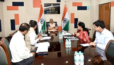 कापूस खरेदीसाठी देशभरात ५५० केंद्रे