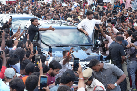 तेलंगणात गणेश विसर्जन शांततेत