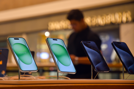 ॲपल करणार आयफोन १७ सीरिज लॉन्च