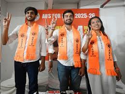 दिल्ली विद्यापीठाच्या विद्यार्थी निवडणुकीत अभाविपचा अध्यक्ष, डाव्या संघटनांचा सुपडा साफ