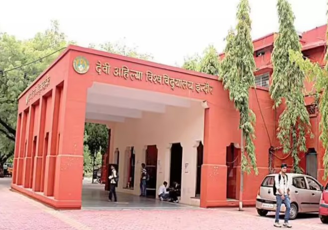 विद्यार्थ्यांनी रचली जनरल- झेड शैली प्रमाणे निषेध करण्याची योजना; प्रकरण काय?