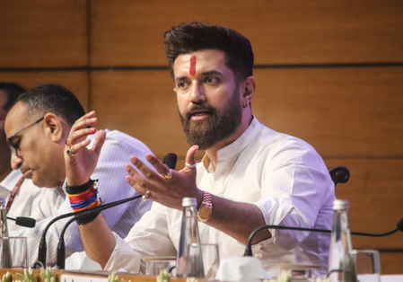 बिहारमध्ये सण आणि निवडणुकीचा संगम