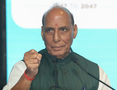 माजी सैनिक, त्यांच्या घरच्यांच्या आर्थिक मदतीत १०० टक्के वाढ