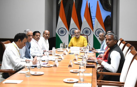 उपराष्ट्रपतींनी कशाचे केले कौतुक