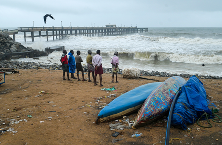 श्रीलंकन नौदलाने तमिळनाडूच्या ३० मच्छीमारांना घेतले ताब्यात