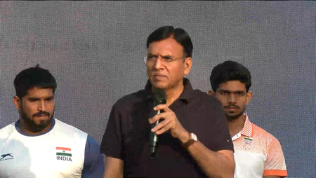 ‘संडे ऑन सायकल’ मधून मांडवियांनी काय दिला संदेश ?