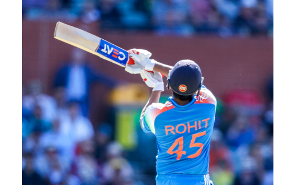 ऑस्ट्रेलियाच्या भूमीवर रोहितचा विक्रम!