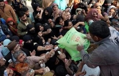 पाकिस्तानमध्ये पीठावरून राडा; पंजाब सरकारवर साठा रोखल्याचा आरोप