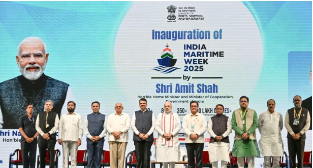 छत्रपती शिवरायांच्या भूमीतून भारताच्या सागरी सामर्थ्याच्या नव्या प्रवासाची सुरुवात!