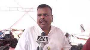 ‘अस्लम’ कृपेने मुंबईत वसवला जातोय ढाका…