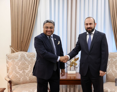 भारत आणि आर्मेनियाने आरोग्य करारावर केली स्वाक्षरी