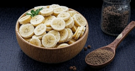 केळी आणि काळी मिरीच्या सेवनाचे काय आहेत फायदे?