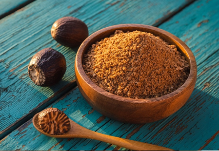 त्वचेवरील तेजही वाढते जायफळमुळे