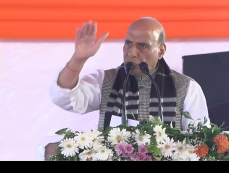 वामपंथी इतिहासकारांनी सोयीप्रमाणे इतिहास लिहीला!