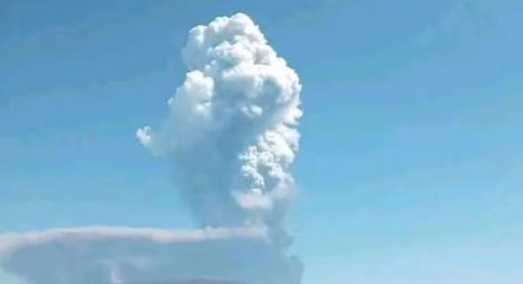 आधीच दिल्लीत प्रदूषण; त्यात आली इथियोपियाची राख