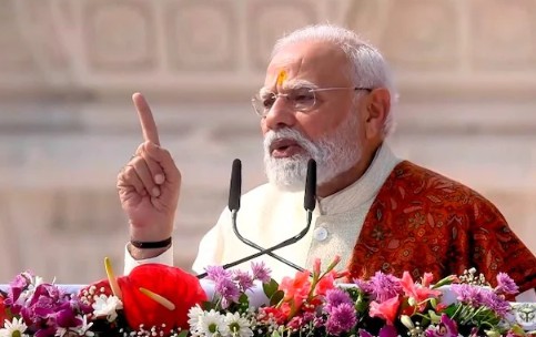 ‘घुसखोरांना रोखण्यासाठी एसआयआर; पण काही देशद्रोही करतात त्यांचे संरक्षण!’