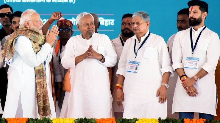 बिहार एक्झिट पोलमध्ये एनडीएला भरघोस यश