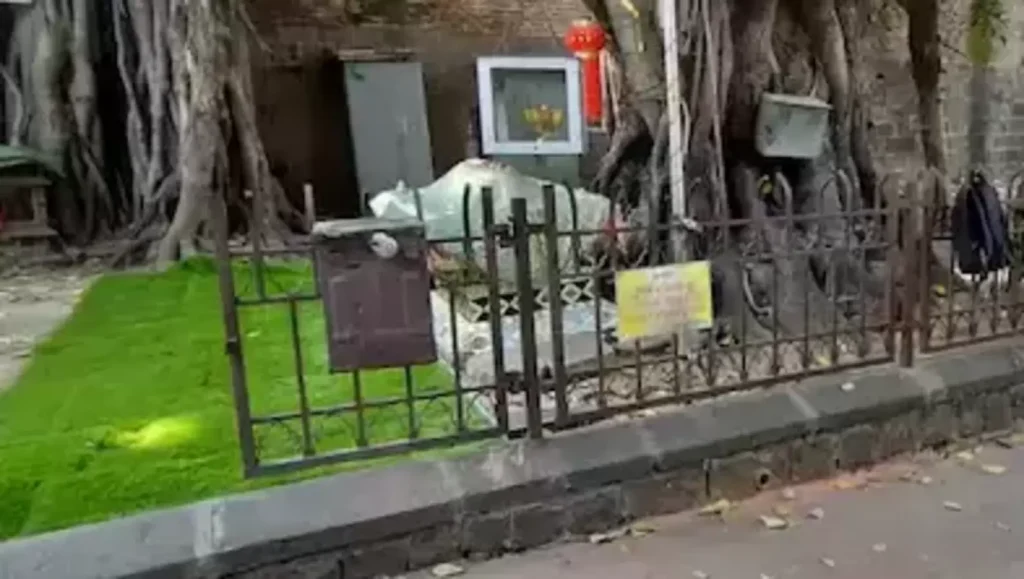 बनावट इतिहासातून शनिवारवाड्यावर अतिक्रमण