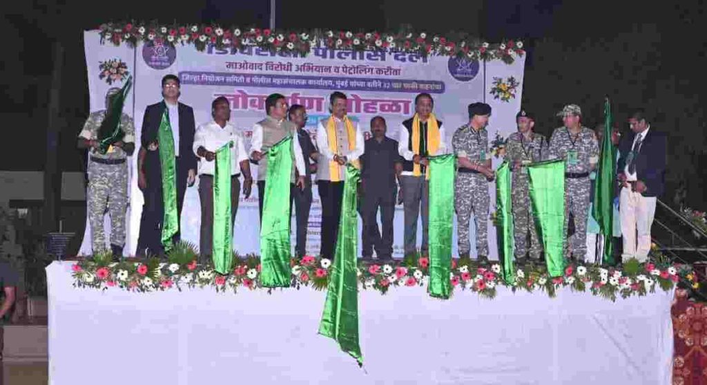 गडचिरोली पोलीस दलाच्या बळकटीसाठी ३४ नव्या वाहनांचा ताफा