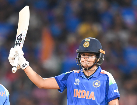 शेफाली वर्माची दणदणीत कामगिरी