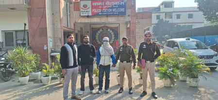 डिलिव्हरी बॉयला लुटले ; दोघांना अटक