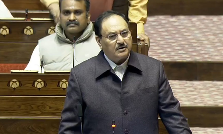 पंतप्रधानांविरोधात अशोभनीय घोषणेने गोंधळ