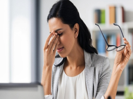 डोळ्यांच्या देखभालीसाठी प्रभावी चार आयुर्वेदिक उपाय