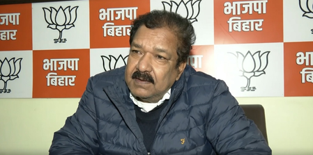 जनता आणि मतदार घुसखोरी व देशाच्या संसाधनांच्या वाटपाला स्वीकारणार नाहीत