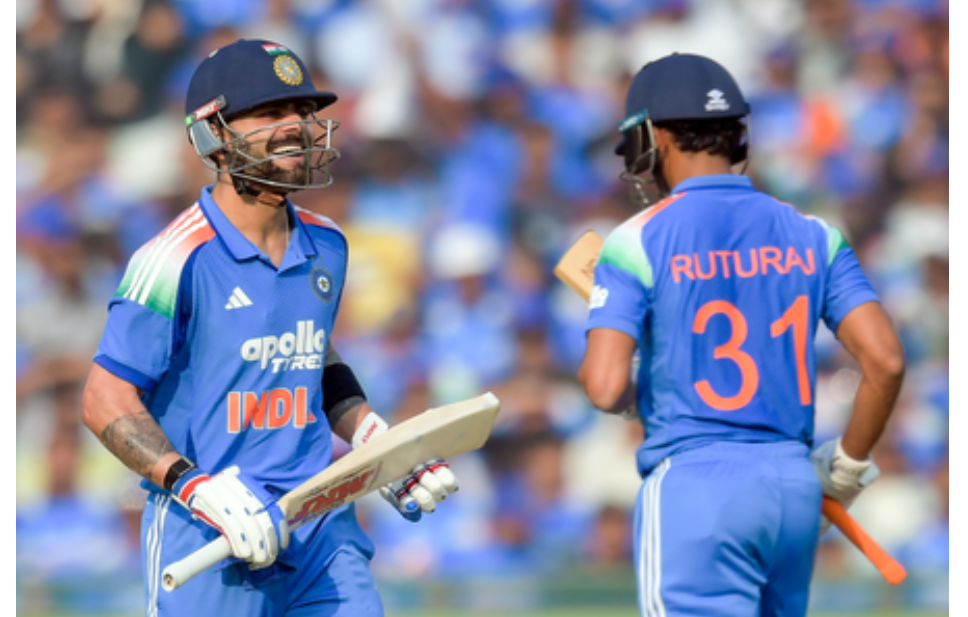 कोहली–गायकवाड जोडीने दक्षिण आफ्रिकेविरुद्ध वनडेमध्ये रचला नवा इतिहास