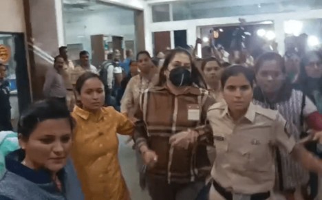 पार्थ पवार जमीन खरेदी प्रकरण: शीतल तेजवानीला अटक