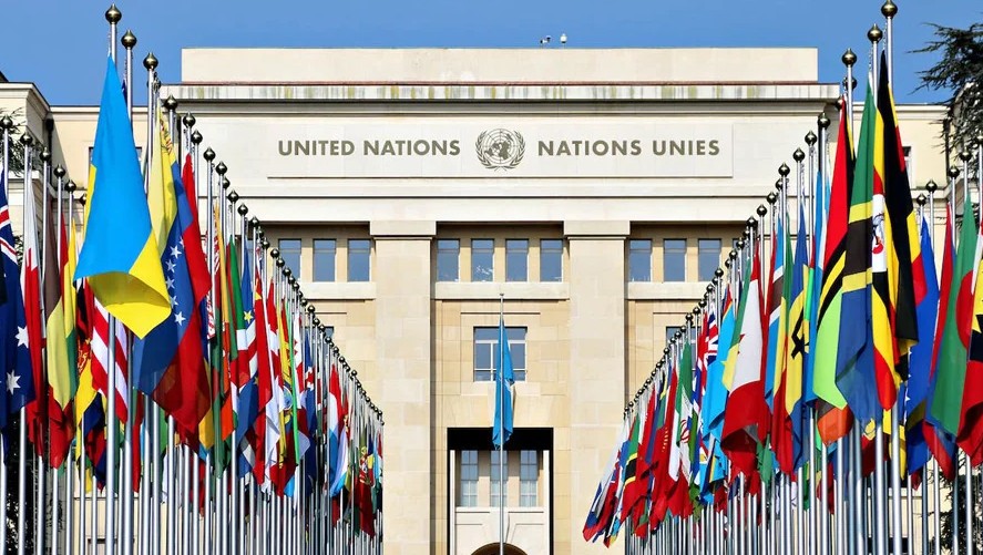 बांगलादेशातील अल्पसंख्याकांना लक्ष्य करण्याच्या घटनांवर संयुक्त राष्ट्रांनी काय म्हटले?