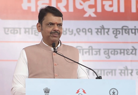 एका महिन्यात ४५ हजार ९११ सौर पंप बसवून महाराष्ट्र गिनीज बुकात