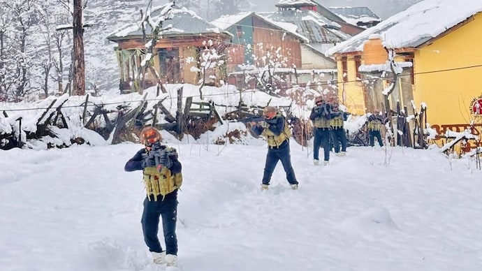 जम्मूत ३० पेक्षा अधिक पाकिस्तानी दहशतवादी