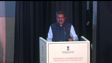 शास्त्रीय भाषांच्या संवर्धन, प्रसारासाठी ५४ दुर्मिळ प्रकाशने