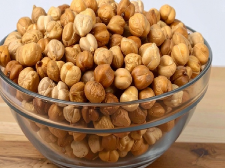 हिवाळ्यात थकवा जाणवत असेल तर भाजलेले चणे खा!