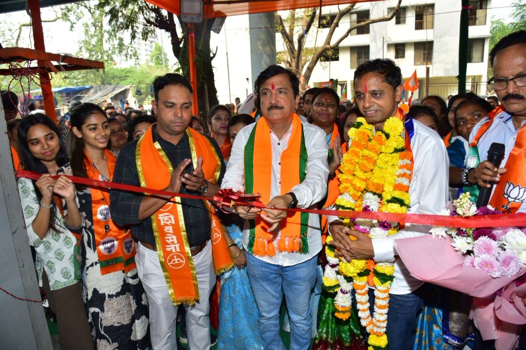 नितीन चौहानांच्या विजयाची नांदी; अतुल भातखळकरांच्या हस्ते प्रचार कार्यालय सुरू