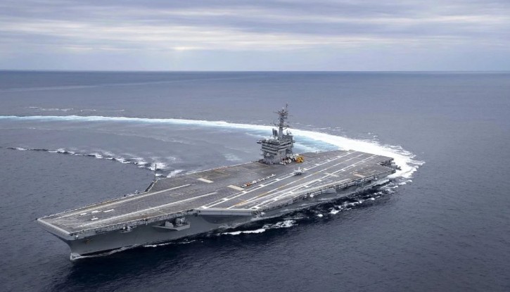 इराण अमेरिकेत संघर्ष होणार? युद्धनौका USS अब्राहम लिंकन पश्चिम आशियाकडे रवाना