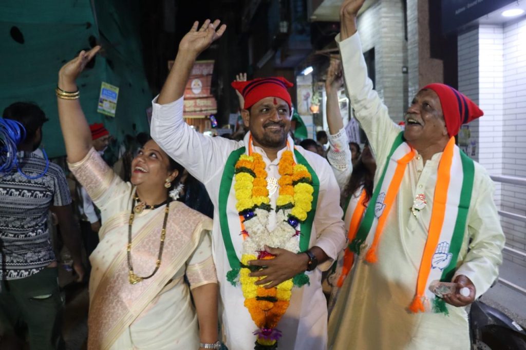 वर्सोव्यात घुमला एकच वादा, जयेश दादाचा नारा!