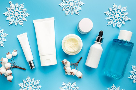 थंडीमध्ये त्वचेची काळजी कशी घ्यावी? जाणून घ्या स्किन केअर टिप्स