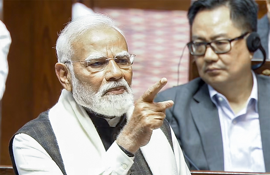 नेहरू, इंदिरा गांधींना भारताची लोकसंख्या ही समस्या वाटत होती!