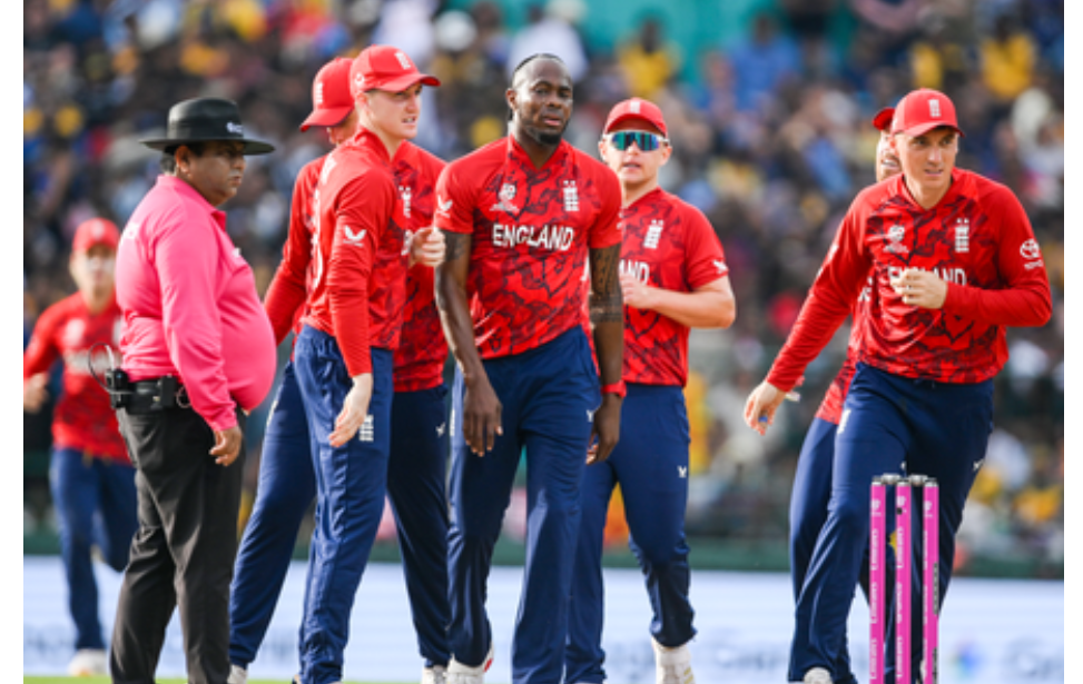 इंग्लंडचे पारडे जड; पाकिस्तानला धक्का बसणार?