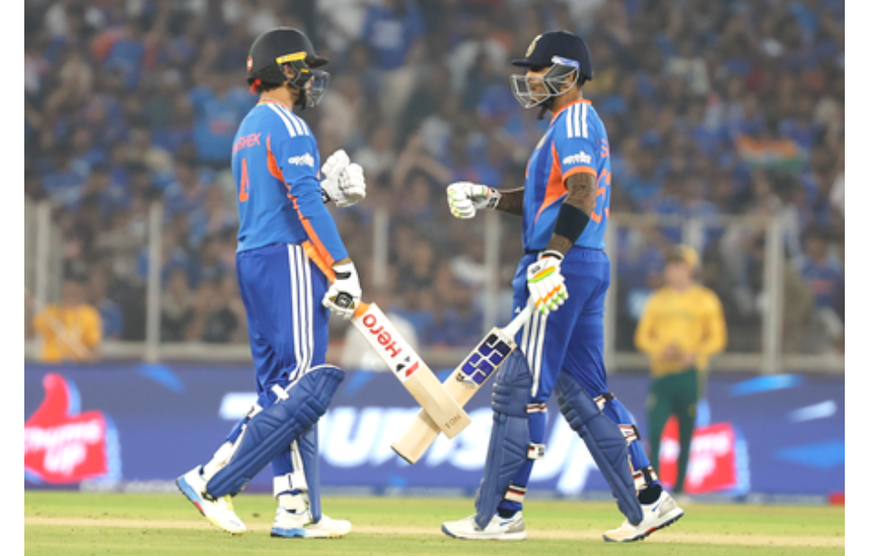 जिम्बाब्वेसमोर टीम इंडिया भारी!