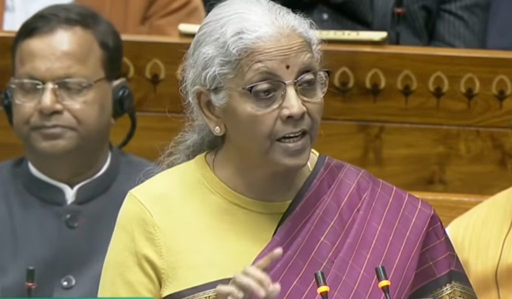 भारताच्या सेमीकंडक्टर, इलेक्ट्रॉनिक्स इकोसिस्टमला मिळणार गती; ४०,००० कोटींची तरतूद