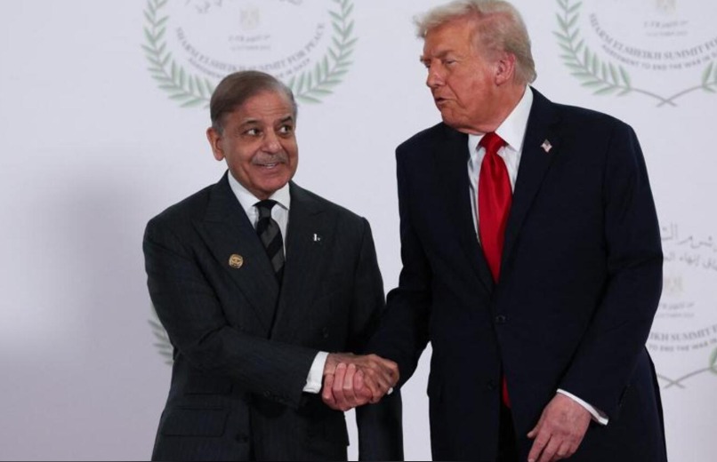 ट्रंप यांच्या ‘बोर्ड ऑफ पीस’ बैठकीत शहबाज शरीफला दुय्यम वागणूक